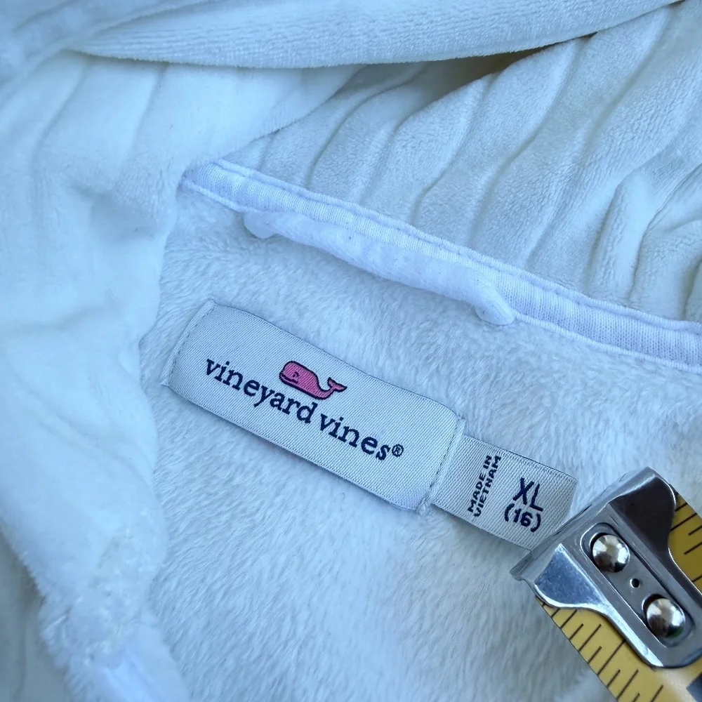Vineyard‎ Vines | White Hoodie | Girls XL (16)